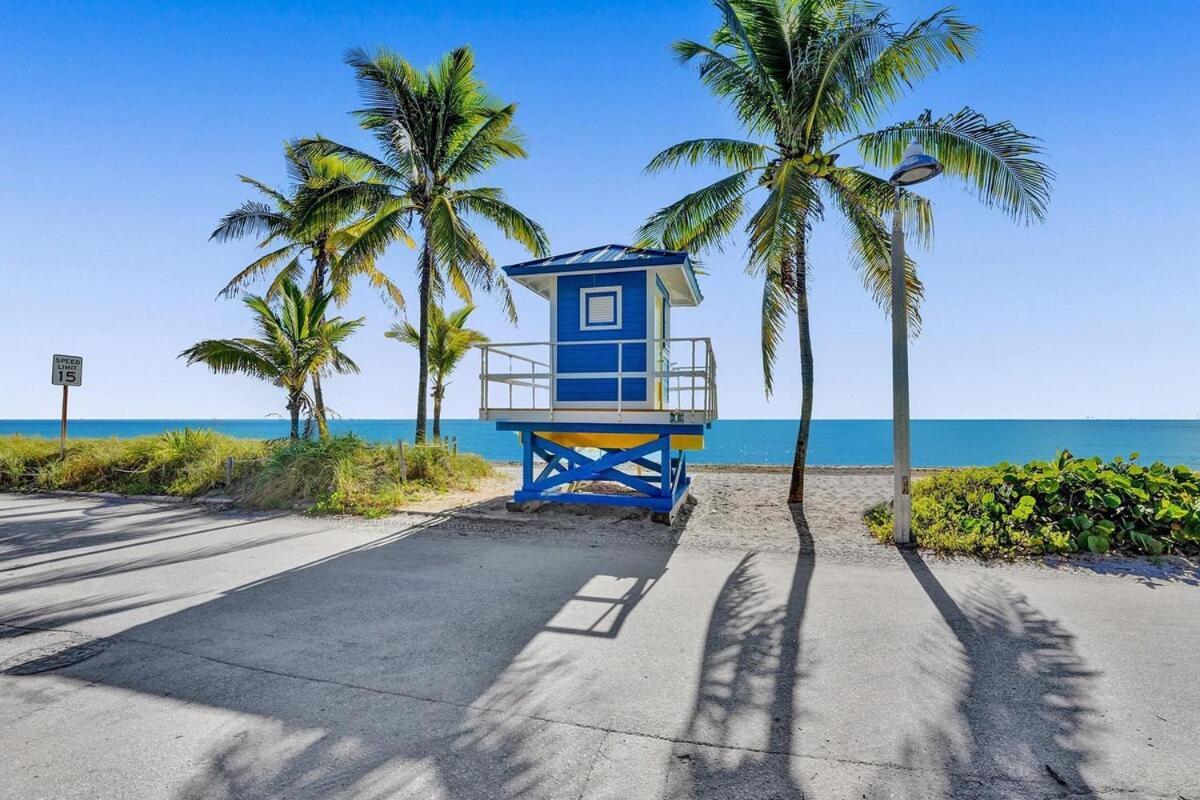 Waves On Desoto Rental Unit With Pool Hollywood Exterior foto